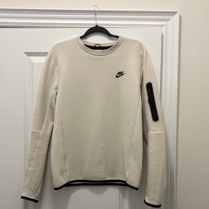 Nike Men's Off-White Crewneck Sweater